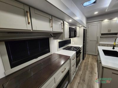 2026 Brinkley Model Z - Photo 24