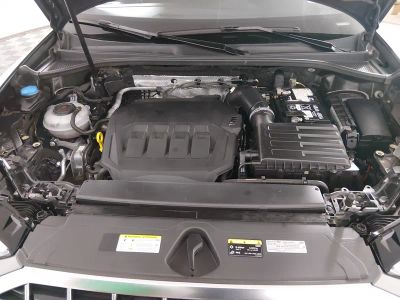 2024 Audi Q3 — photo 9 view