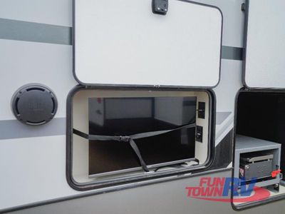 2026 Forest River RV Wildwood Heritage Glen Elite Series - Photo 12