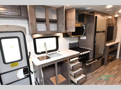 2024 Entegra Coach Odyssey - Photo 33