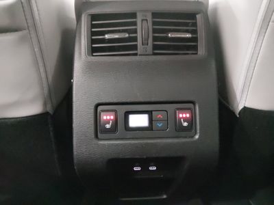 2025 Mitsubishi Outlander - Photo 20