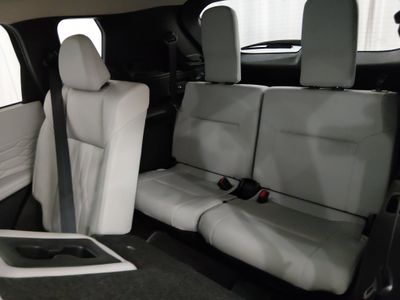 2025 Mitsubishi Outlander - Photo 18