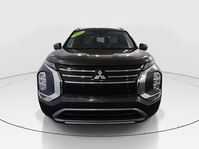 2025 Mitsubishi Outlander - Photo 2
