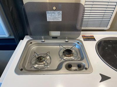 2020 Winnebago Travato - Photo 14
