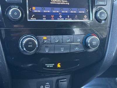 2021 Nissan Rogue Sport - Photo 22