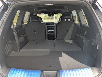 2027 Kia Telluride Hybrid - Photo 14