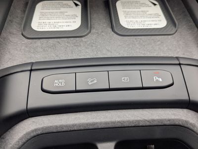 2027 Kia Telluride Hybrid - Photo 31