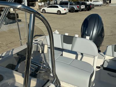 2026 Robalo 180 CC - Photo 18