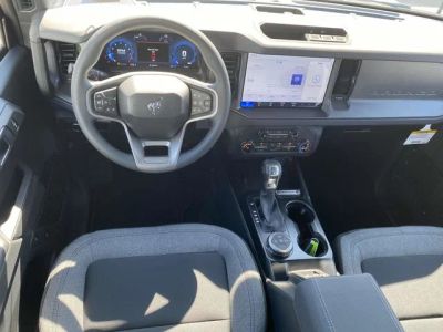 2025 Ford Bronco - Photo 9