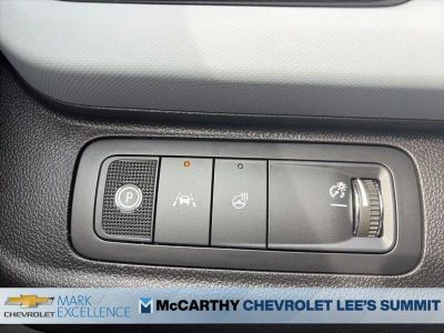 2027 Chevrolet Bolt - Photo 23