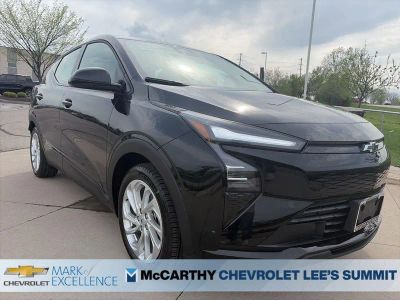 2027 Chevrolet Bolt - Photo 2