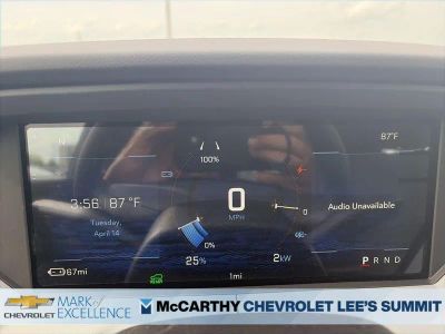 2027 Chevrolet Bolt - Photo 12