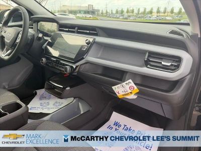 2027 Chevrolet Bolt - Photo 28