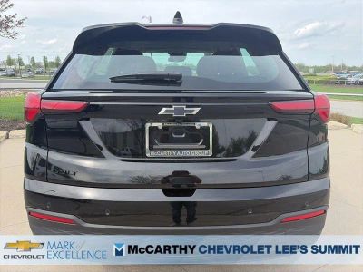 2027 Chevrolet Bolt - Photo 7