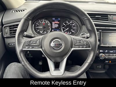 2018 Nissan Rogue SV - Photo 18