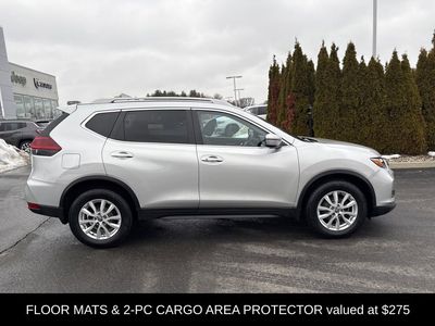 2018 Nissan Rogue SV - Photo 3