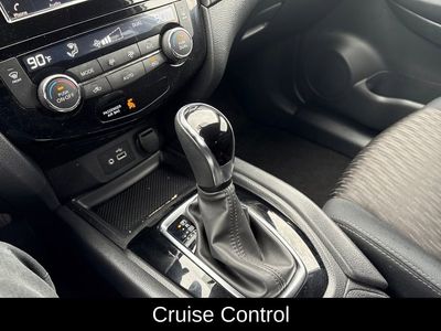 2018 Nissan Rogue SV - Photo 23