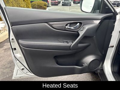 2018 Nissan Rogue SV - Photo 15