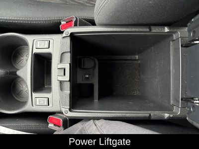 2018 Nissan Rogue SV - Photo 24