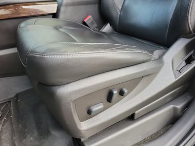 2018 Chevrolet Tahoe - Photo 4