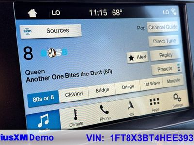 2017 Ford Super Duty F-350 SRW - Photo 32