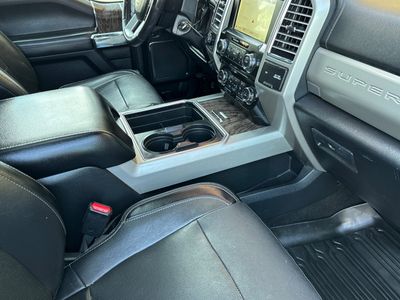 2017 Ford Super Duty F-350 SRW - Photo 16