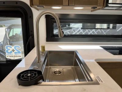 2026 Jayco SENECA — photo 14 view