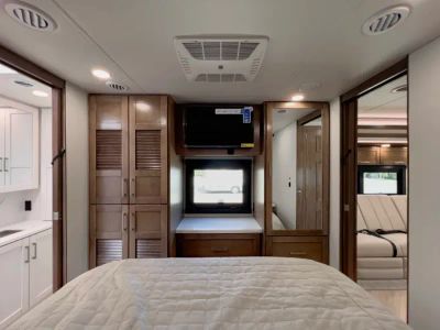 2026 Jayco SENECA — photo 23 view
