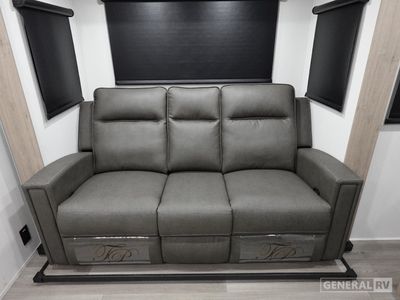 2026 Grand Design Imagine XLS - Photo 15
