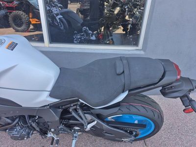 2025 Yamaha MT-10 - Photo 9