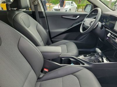 2023 Kia Niro - Photo 36