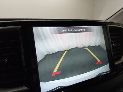 2023 Chrysler Pacifica — photo 16 view