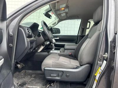 2017 Toyota Tundra - Photo 3