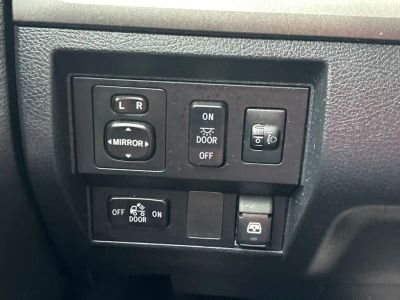 2017 Toyota Tundra - Photo 23
