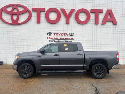 2017 Toyota Tundra - Photo 4