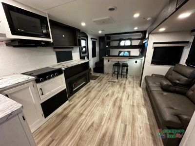 2026 Venture RV Campbound Platinum — photo 18 view