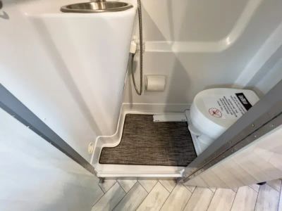 2024 Thor Motor Coach TRANQUILITY — photo 18 view