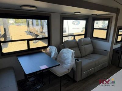 2027 Grand Design Reflection — photo 38 view