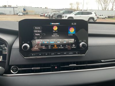 2026 Nissan Rogue Plug-In Hybrid — photo 11 view