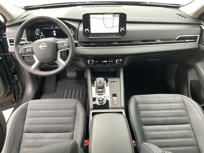 2026 Nissan Rogue Plug-In Hybrid — photo 12 view