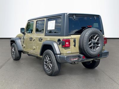2025 Jeep Wrangler - Photo 5