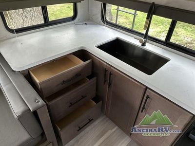 2026 Keystone RV Cougar Half-Ton - Photo 10
