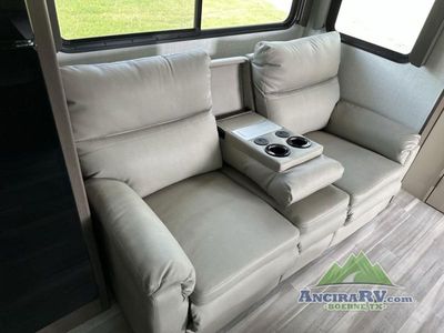 2026 Keystone RV Cougar Half-Ton - Photo 13