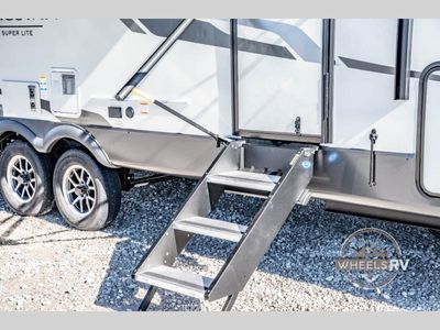 2026 Forest River RV Flagstaff Super Lite - Photo 13
