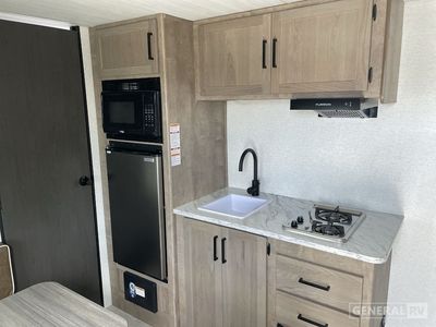 2025 Keystone Springdale Mini — photo 7 view