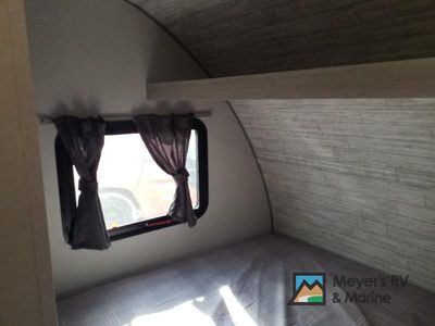 2026 Coachmen RV Catalina Summit Series 7 - Photo 16