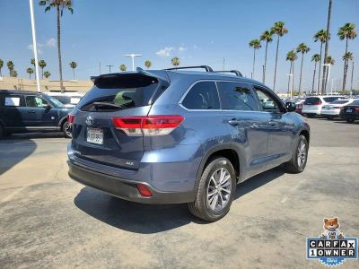 2017 Toyota Highlander — interior view