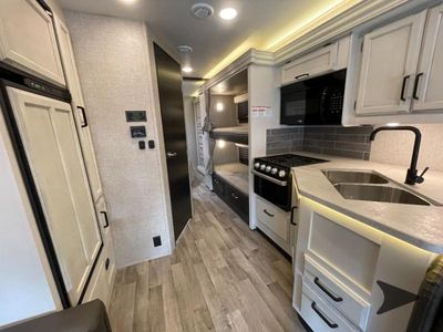 2024 Jayco Redhawk - Photo 15