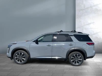 2026 Nissan Pathfinder - Photo 3