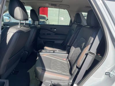 2026 Nissan Pathfinder - Photo 14